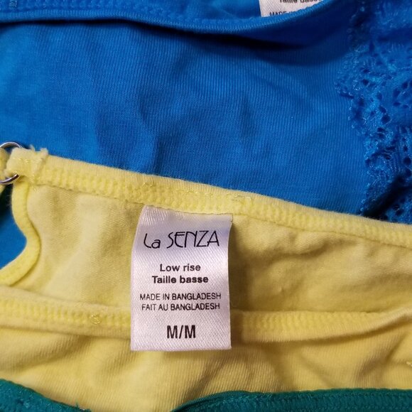 Women's panties - Picture 2 of 3